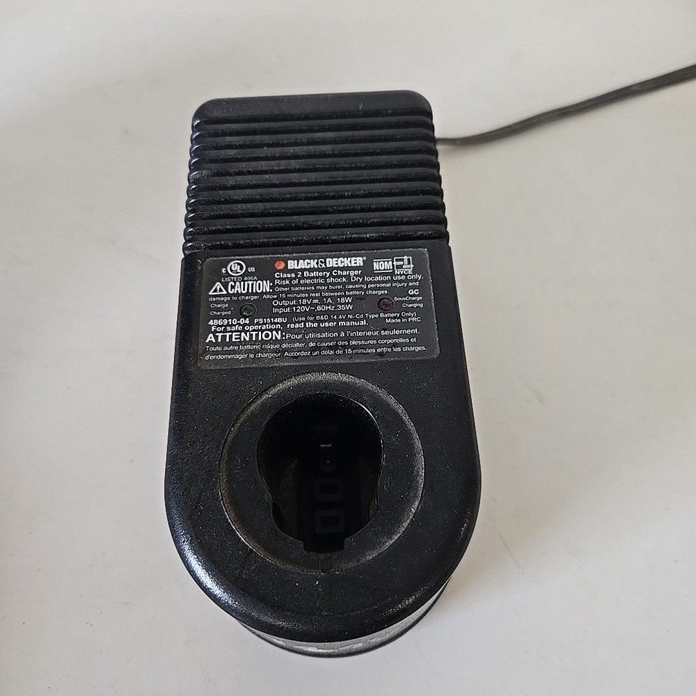 Black and Decker 486910-04 14.4v Charger